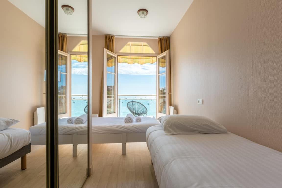 Les Pieds Dans L'Eau - Bel Appartement - Vue Mer Cancale Buitenkant foto