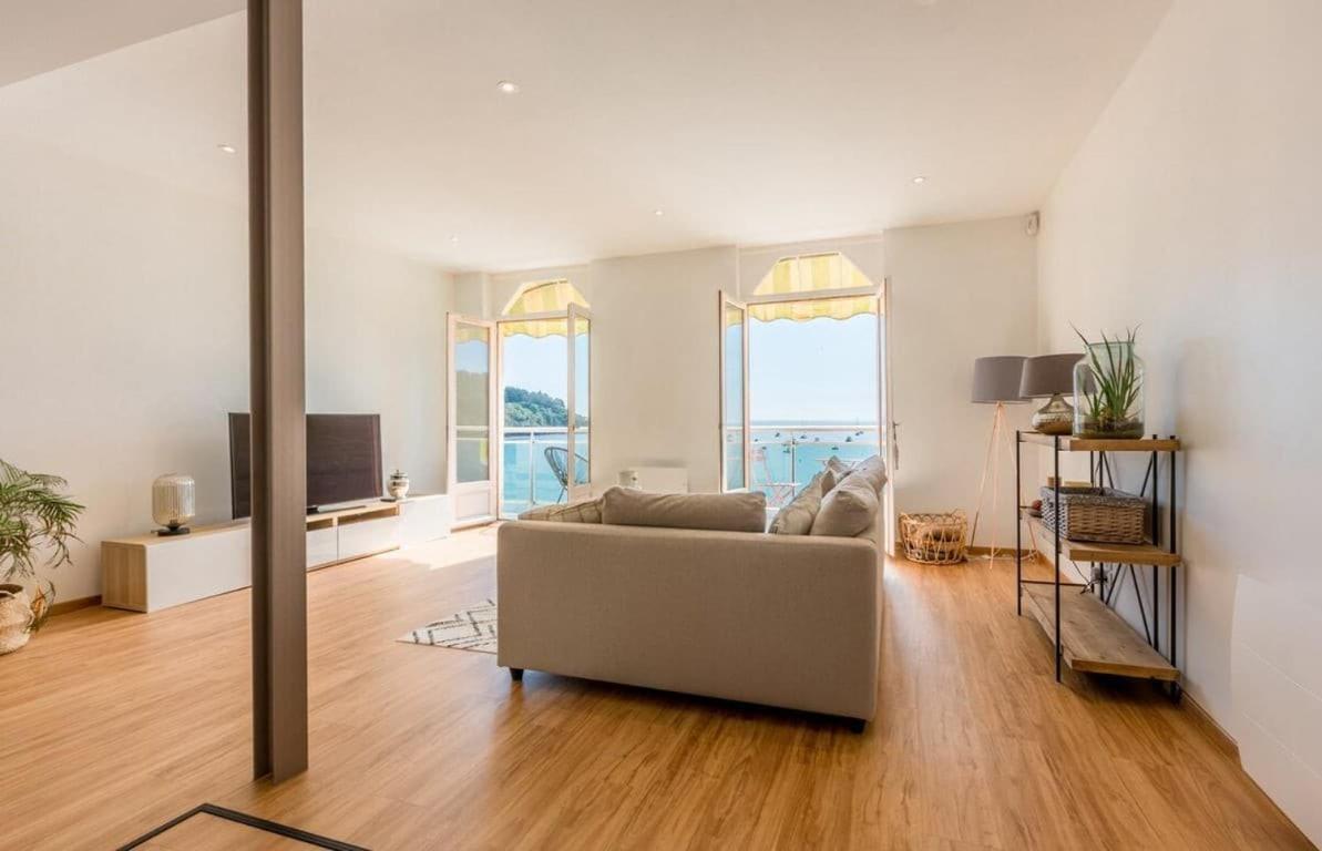 Les Pieds Dans L'Eau - Bel Appartement - Vue Mer Cancale Buitenkant foto